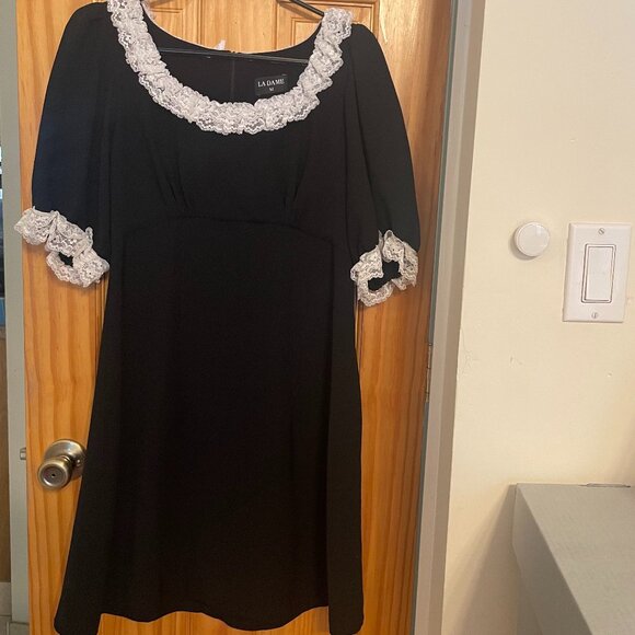 La Dame The Label Miss Darcy Little Black Dress - Picture 1 of 6